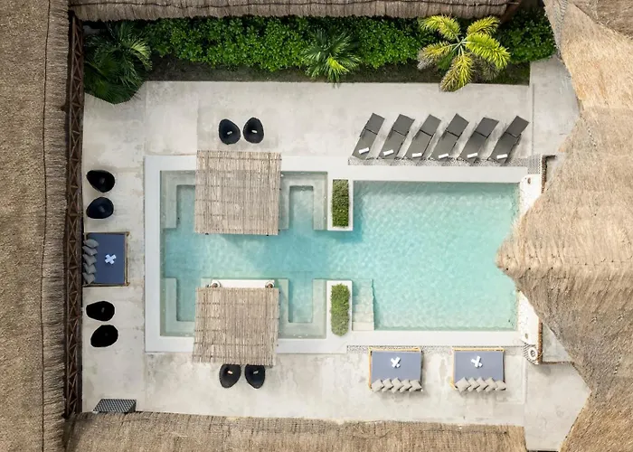 Areia - Front * Playa del Carmen
