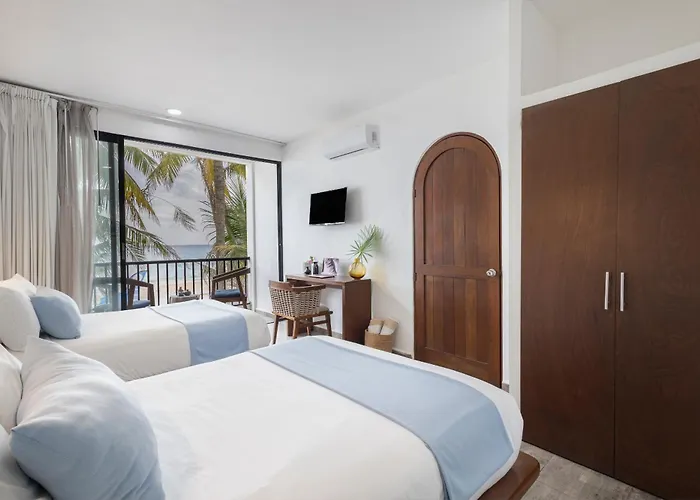 Areia - Front * Playa del Carmen